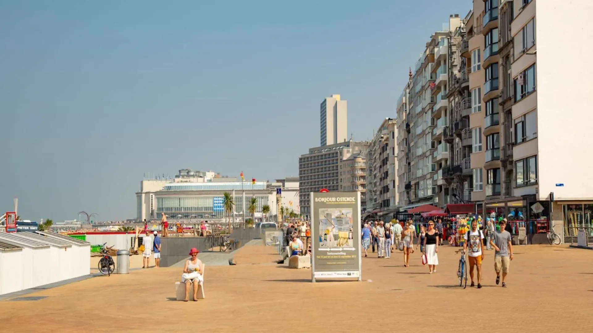 Pretty Apartment With Balcony Ostend